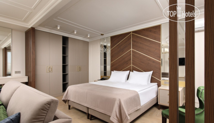 Новые добавленные фото туристов Кругозор 4*