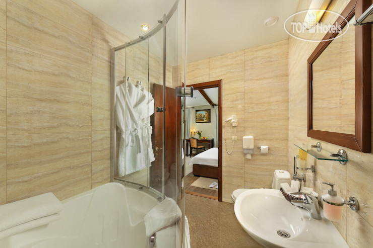 New photos from tourists Парус 3*