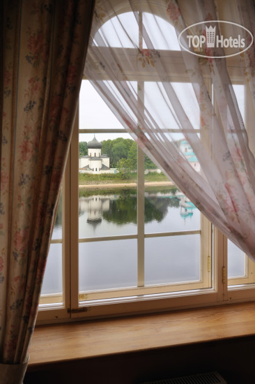 New photos from tourists У Покровки 3*