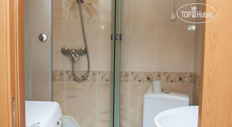 New photos from tourists Roze Mini-Hotel