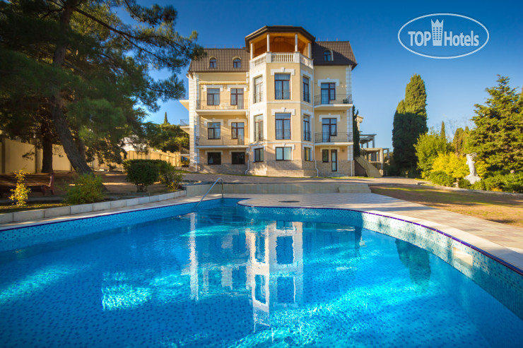 New photos from tourists Villa Caprice