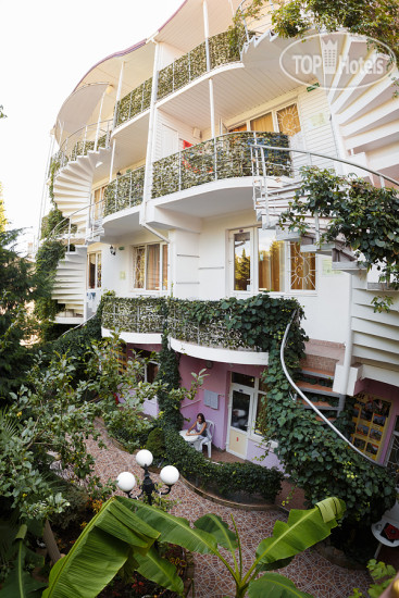 Hotel photo Bat Hotel 3*