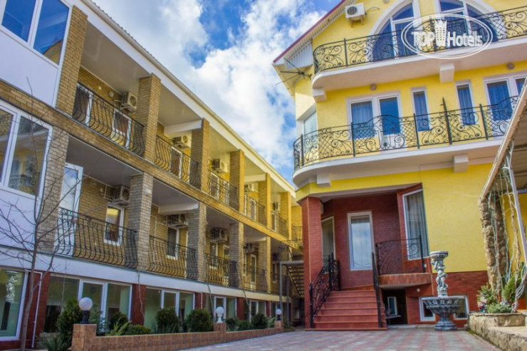 Hotelier's photos В Камелот