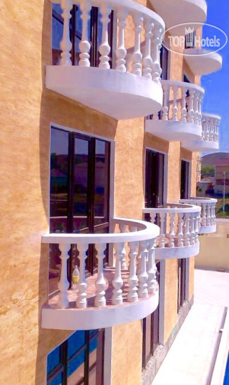 New photos from tourists Golden Plaza