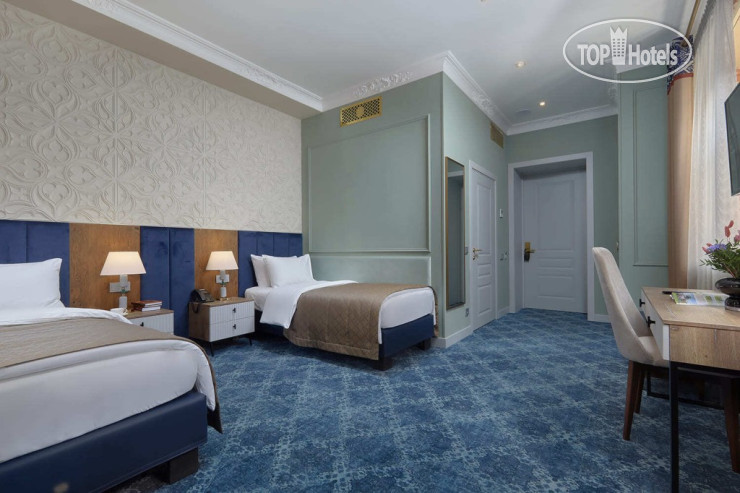 Hotel photo Гарда 4*