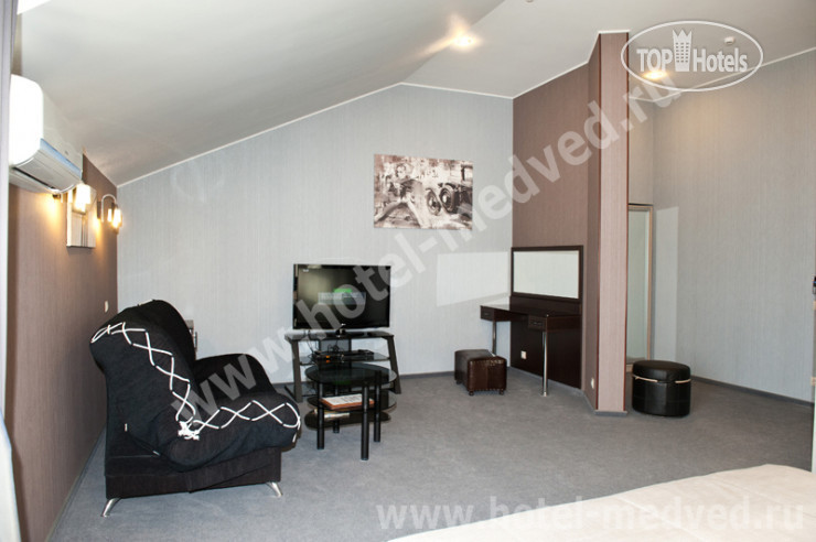 New photos from tourists Медведь 4*