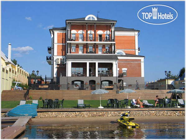 Hotel photo Дафна 4*