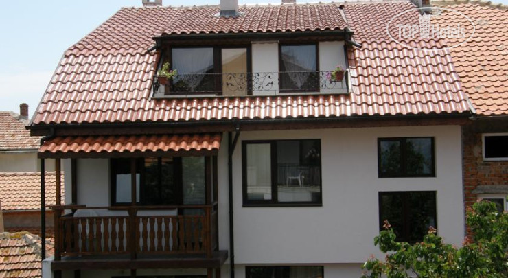 Hotel photo Emona Guest House 2*