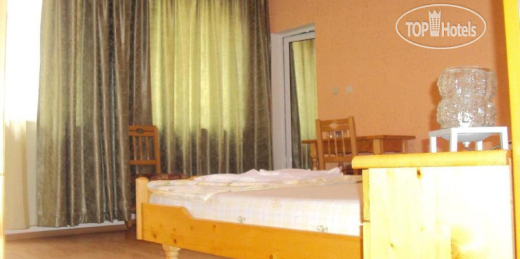 Hotelier's photos Villa Roza Guest House 2*
