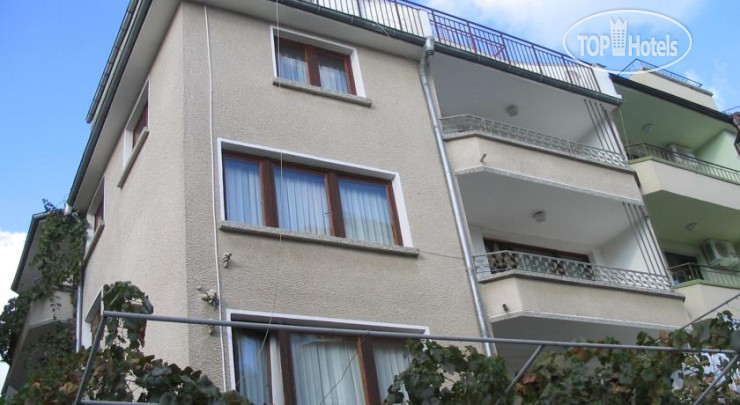 New photos from tourists Preslav Guest House
