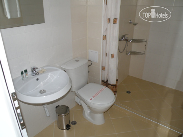 New photos from tourists Makao Family Hotel 2*