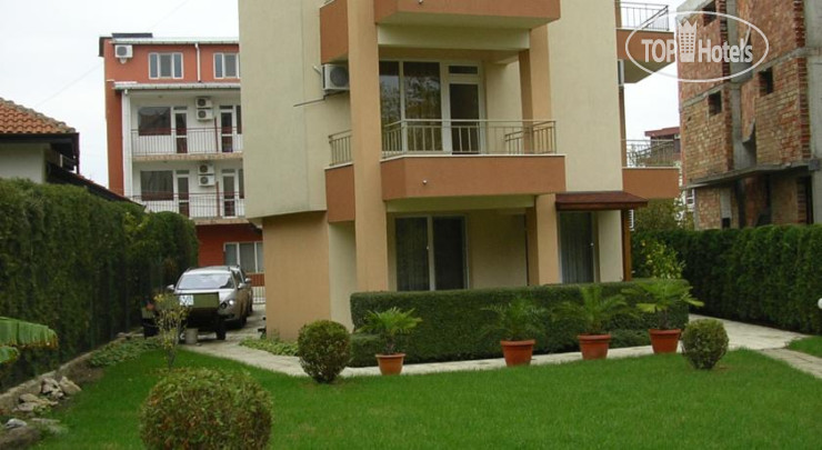 Hotelier's photos Perun House 2*