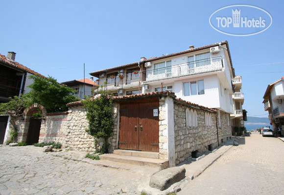 Photos Кириос