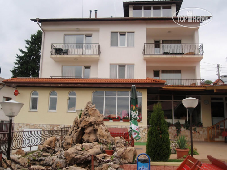 Photos Tihia Kut