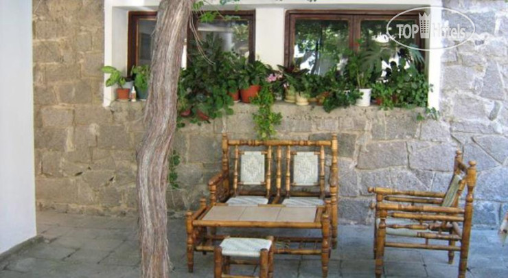 New photos from tourists Stancho & Nevena Guest House 2*