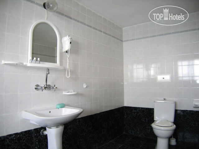 New photos from tourists Лола 3*