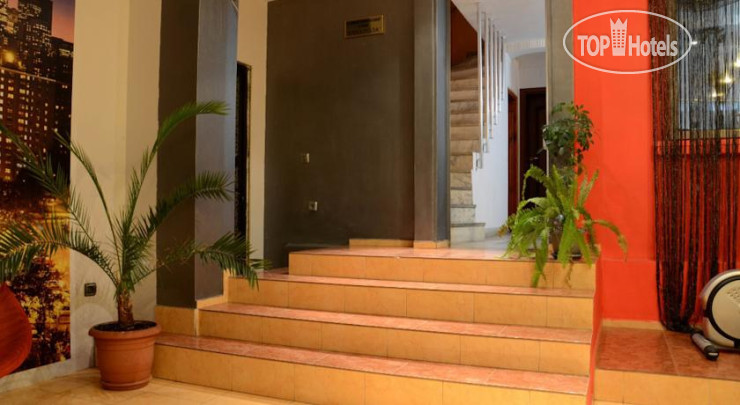 Hotelier's photos White Rose Apartments