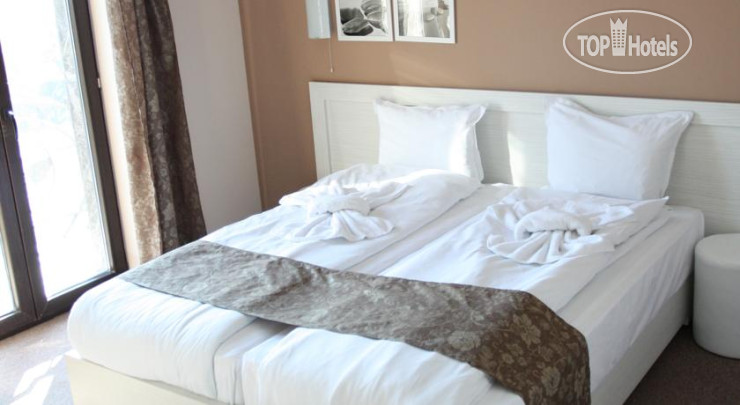 New photos from tourists Milano Hotel 3*