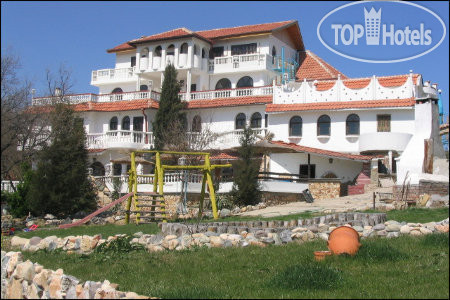 Фотографии отельера Гамартата 2*
