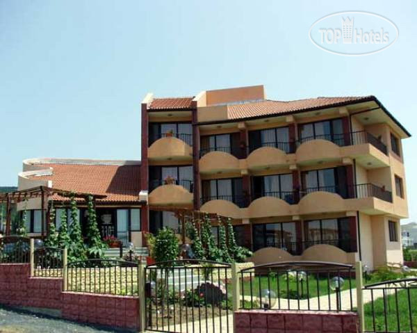 Hotel photo Family Hotel Rainbow 3*