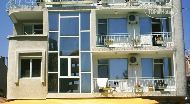 Hotelier's photos White House Hotel 2*