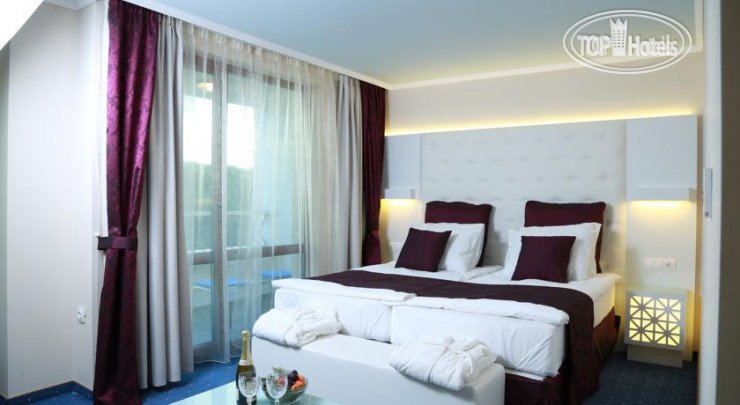New photos from tourists Perla Royal 5*