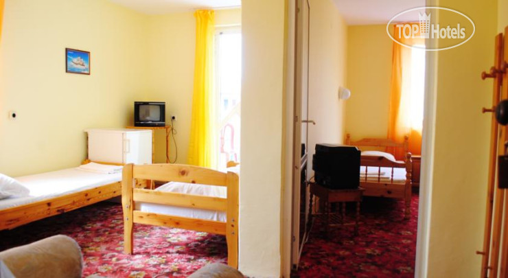 New photos from tourists Sinaya Hotel 2*