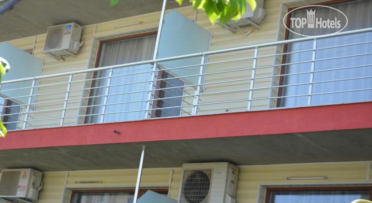 Фото Dora Guest House