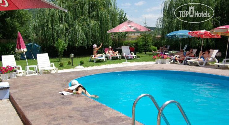 New photos from tourists Iv Family Hotel 2*