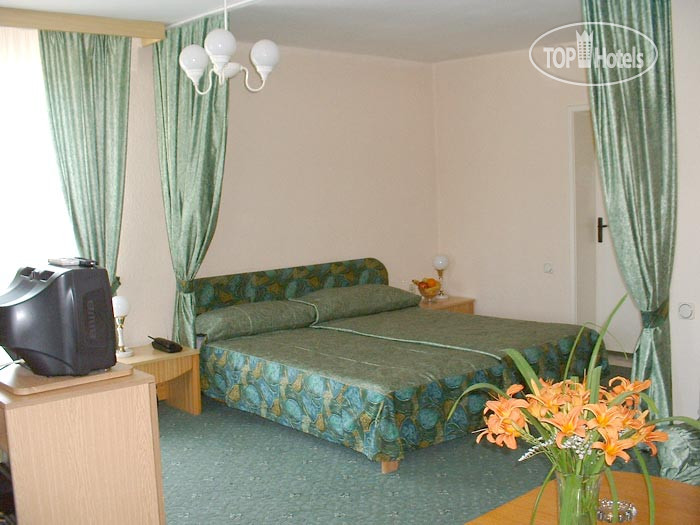 Hotelier's photos Noviz 4*