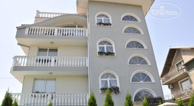 Hotel photo Villa Karina 2*