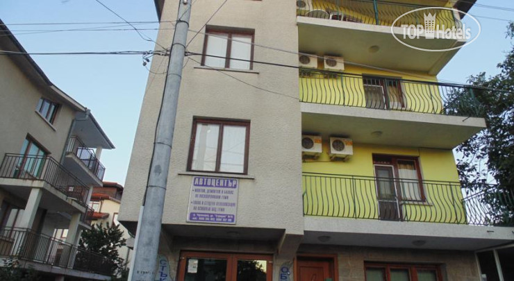 Hotelier's photos Topalovi Guest House 2*
