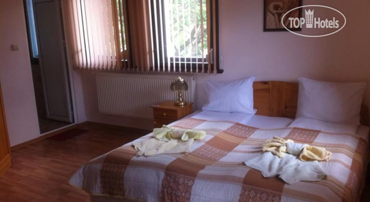 New photos from tourists Tonchos Guest House & Mehana 1*