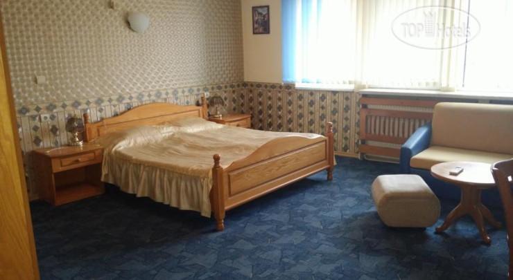 New photos from tourists Kiev Hotel 3*