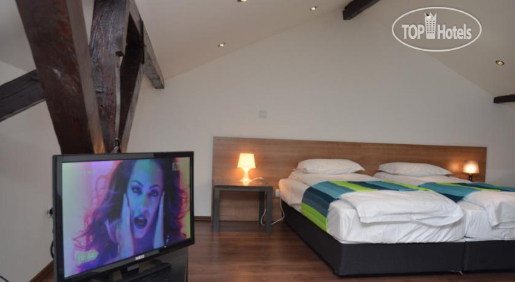 New photos from tourists Lion Guest House 2*