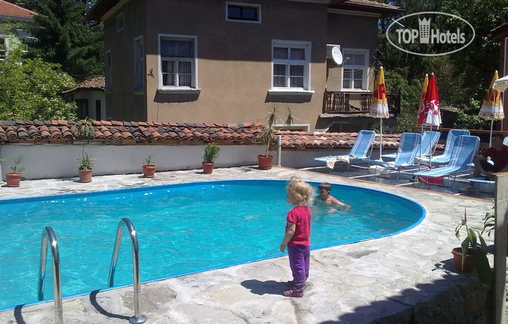 New photos from tourists Todorini Kashti Guest House 2*