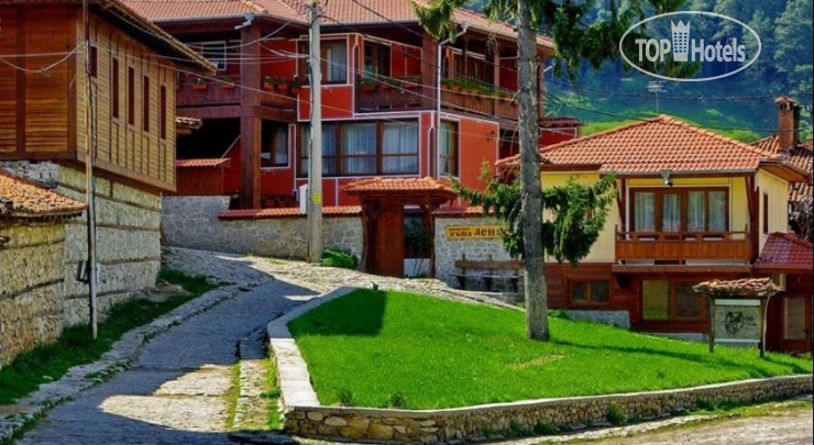 Hotel photo Denis Guest House 2*