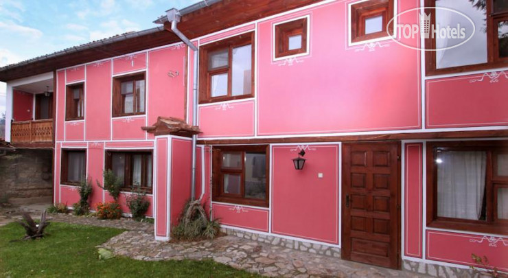 Hotelier's photos Nenchova Guest House 2*