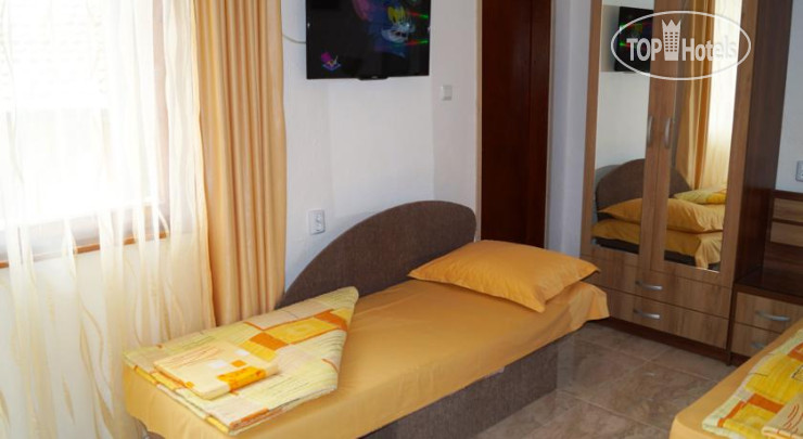 New photos from tourists Villa Jani Ahtopol 2*