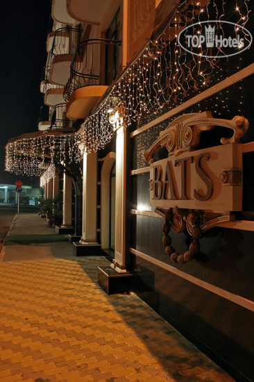 Hotel photo Bats 4*