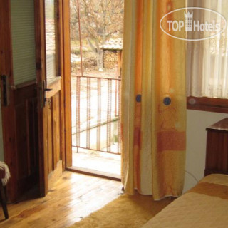 Photos Elena Guest House