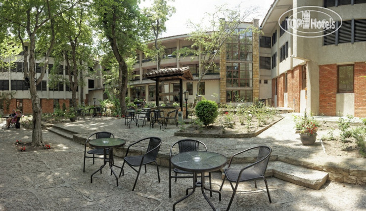 Новые добавленные фото туристов Преслав 3*