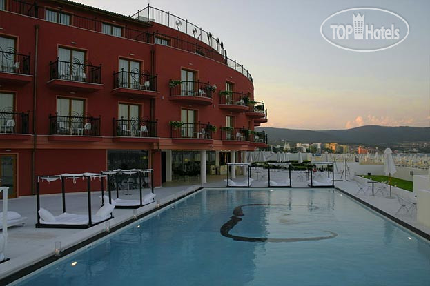 Hotel photo Dune 4*