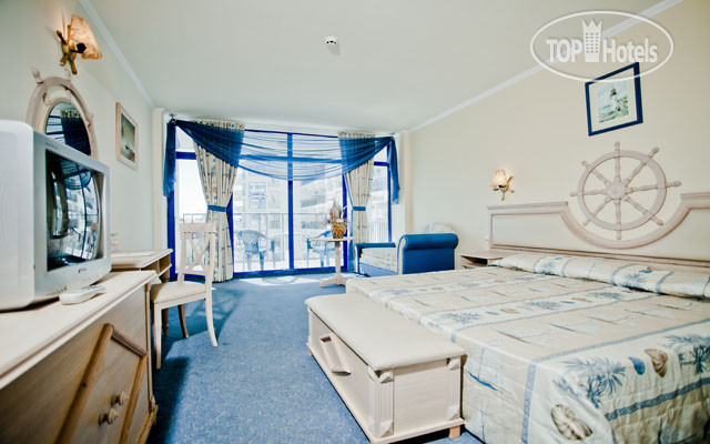 New photos from tourists Chayka Tower 4*