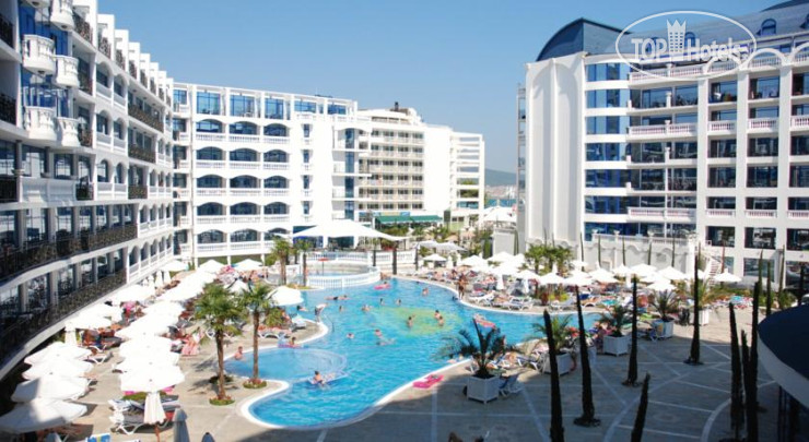Hotelier's photos Chayka Tower 4*