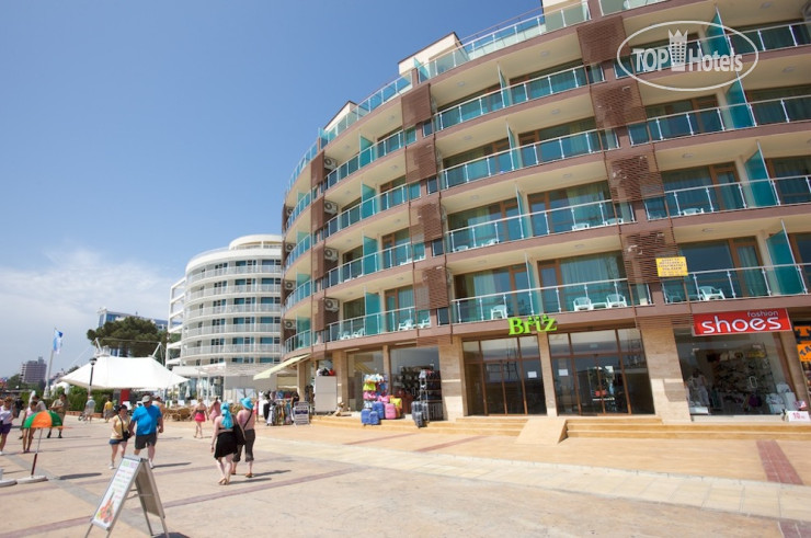 Hotelier's photos Briz Beach 3*