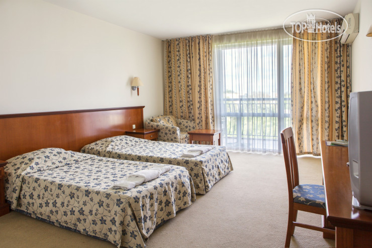 New photos from tourists Yo Hotel 3*