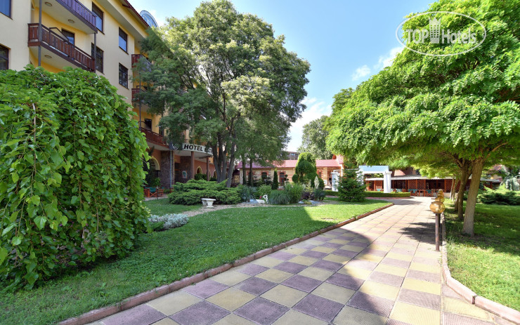 New photos from tourists Estreya Residence 4*