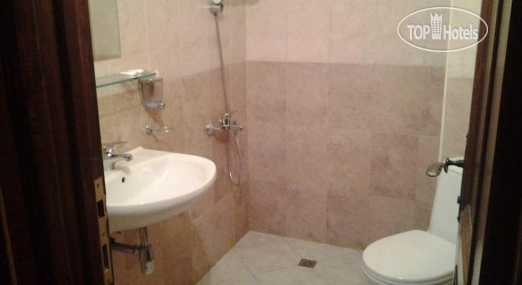 New photos from tourists Lovna Sreshta Guest House