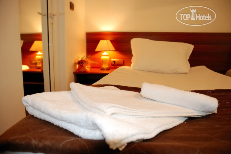 Hotel photo Rothmans 3*